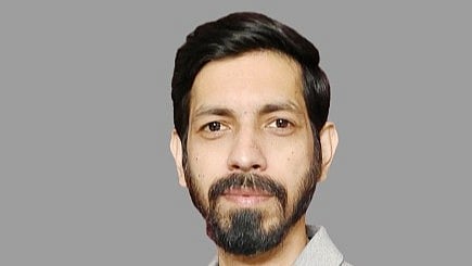 <div class="paragraphs"><p>Ashish Kumar, smallcase Manager & Founder of StoxBazar.</p></div>